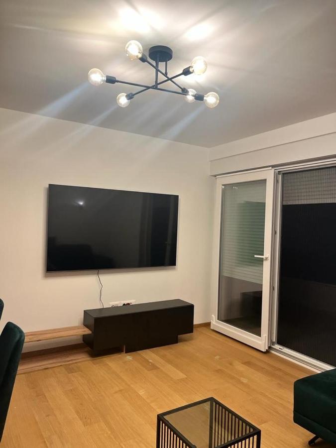 Olive Oasis Penthouse With Jacuzzi Apartman Zára Kültér fotó